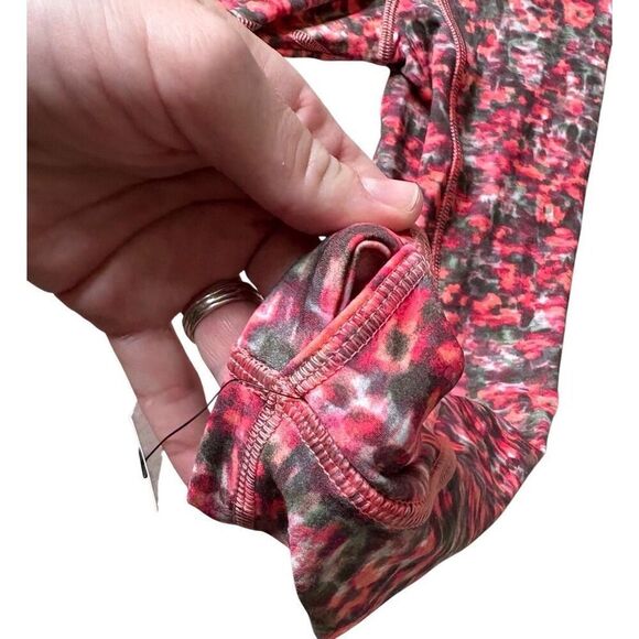 NEW Talbots PERFORMANCE INTERLOCK HALF ZIP PULLOVER  size M Petitie TEXTURED DOT - Picture 12 of 13